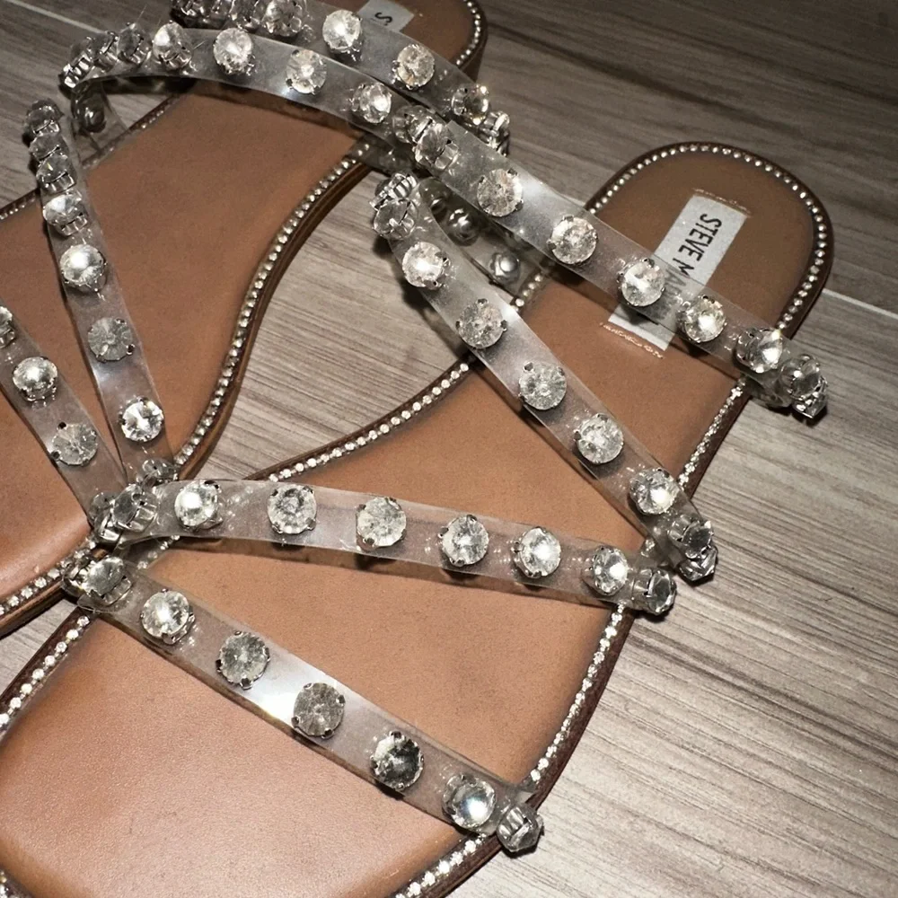 Steve Madden Tan Footbed Sandals with Clear Crystal-Strap Embellishments - Picture 4 of 4